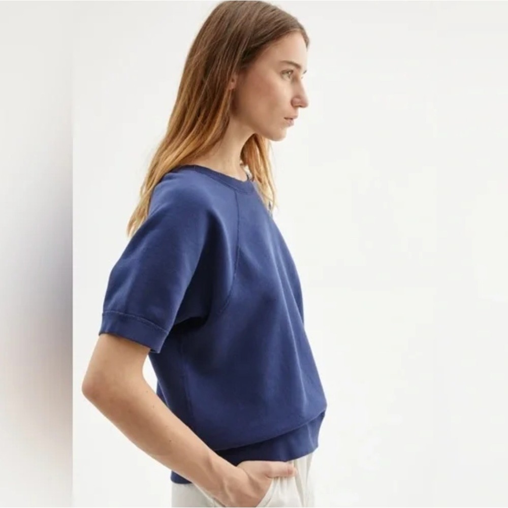 Nili Lotan Short Sleeve Pullover Sweatshirt in Navy Blue